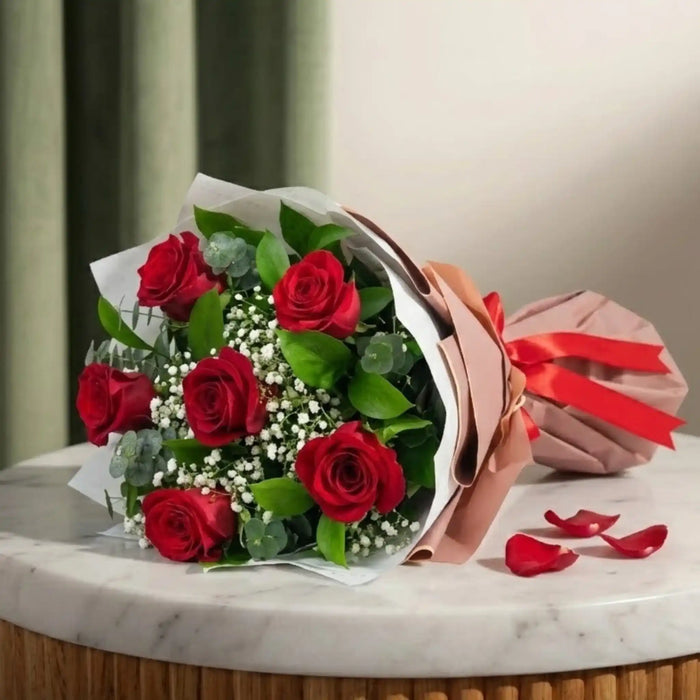 Charming 6 Red Roses Bouquet