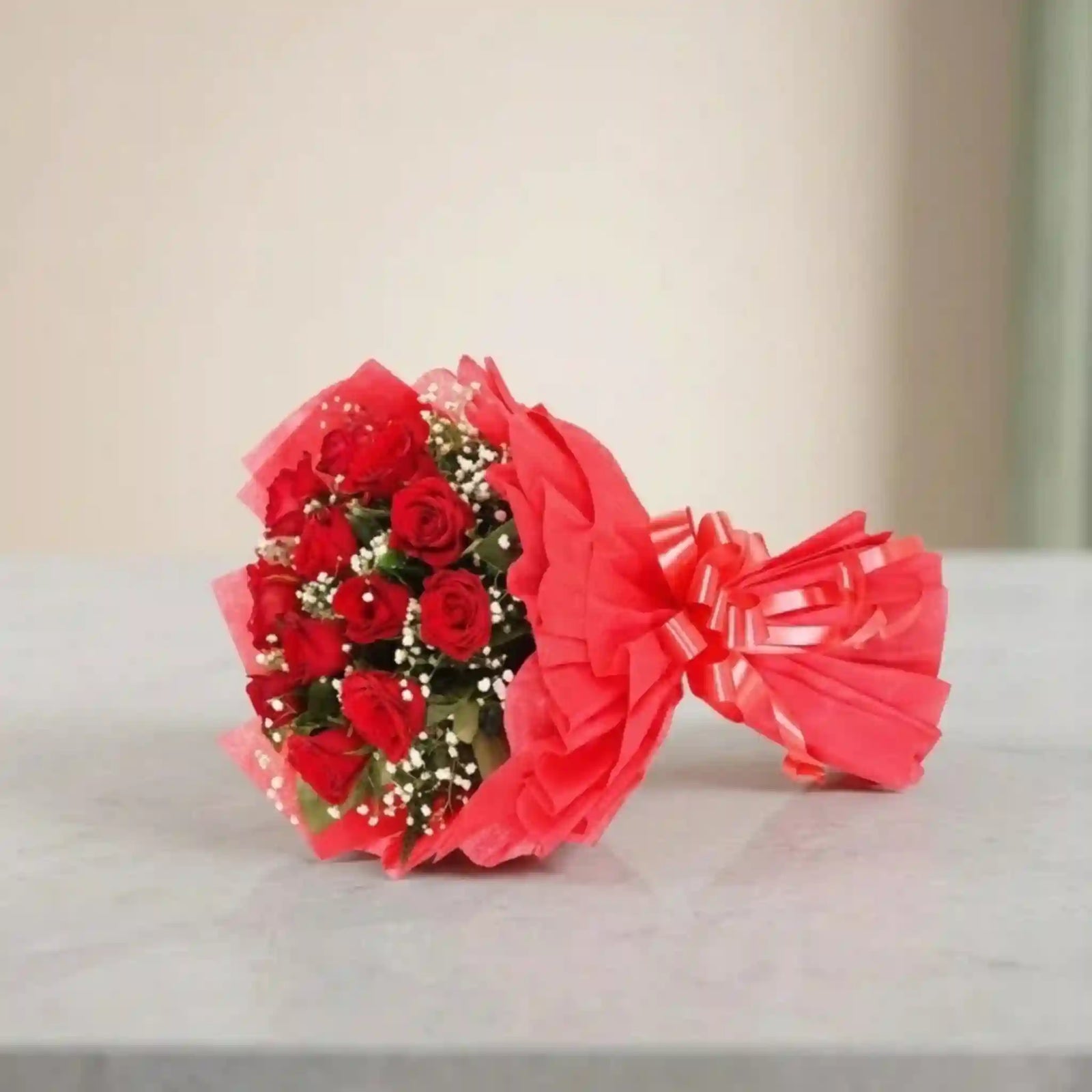 Crimson Love 6 Roses Bouquet