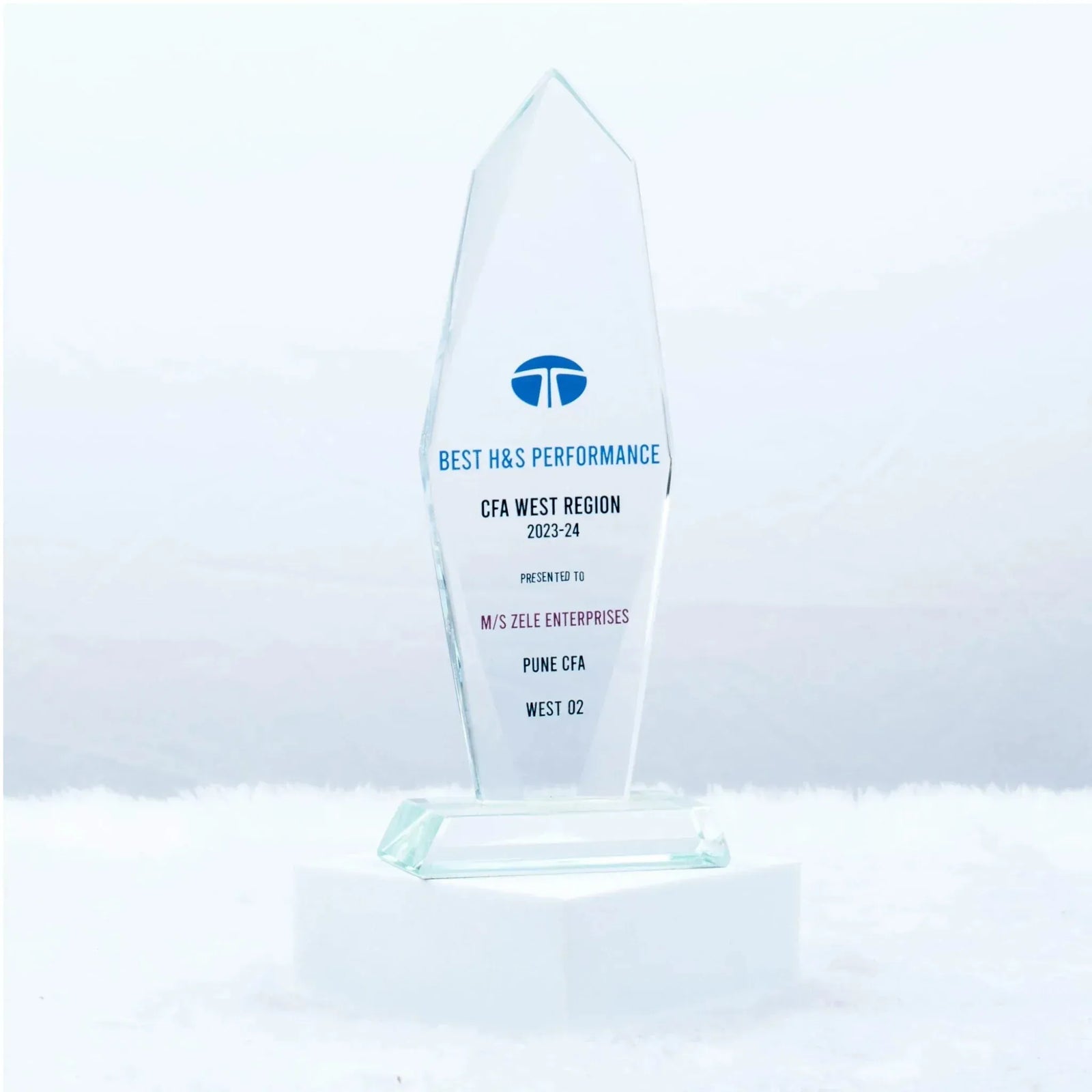 Pure Prestige Glass Trophy