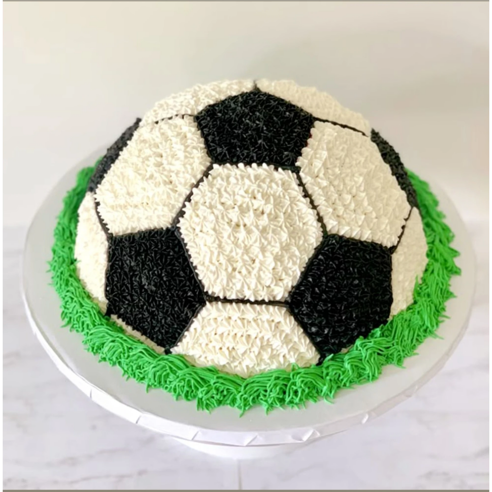 football-design-cream-cake-football-cake-design