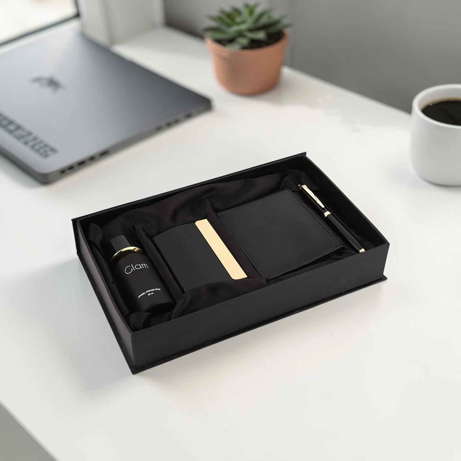 Premium wallet perfume pen and cardholder set luxury corporate gift bundle for executives